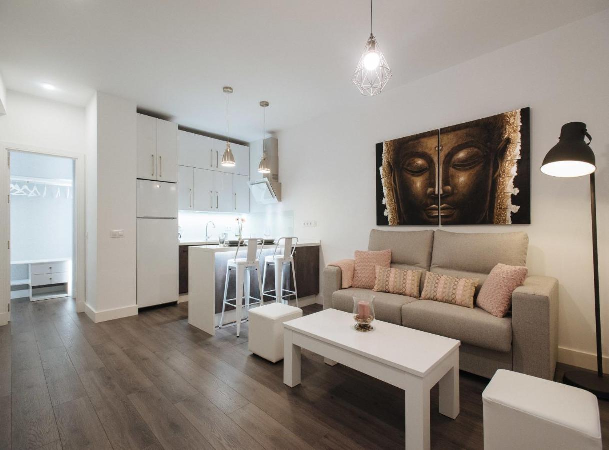 Arjona Suite Apartment เซบีญา ภายนอก รูปภาพ