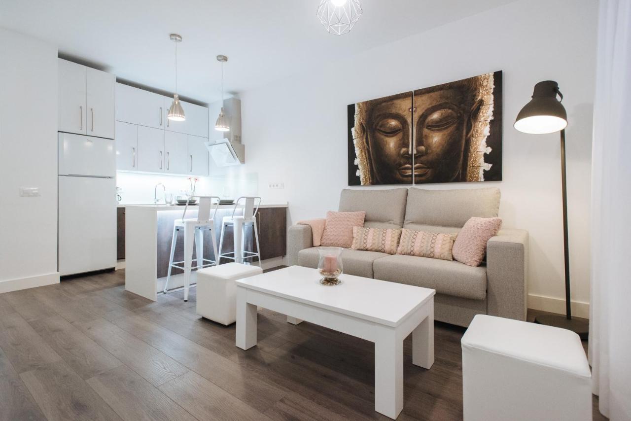 Arjona Suite Apartment เซบีญา ภายนอก รูปภาพ